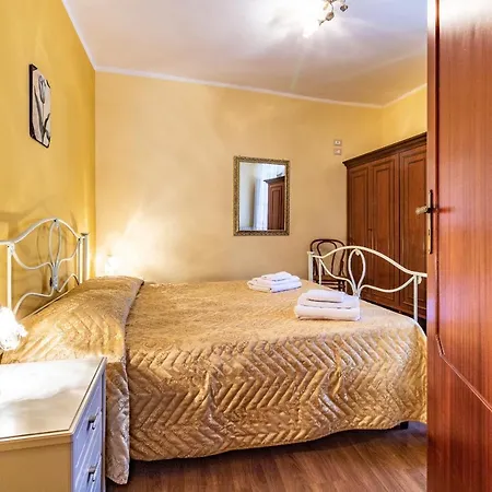 Casa Vacanze 'zia Lucia' Apartman *